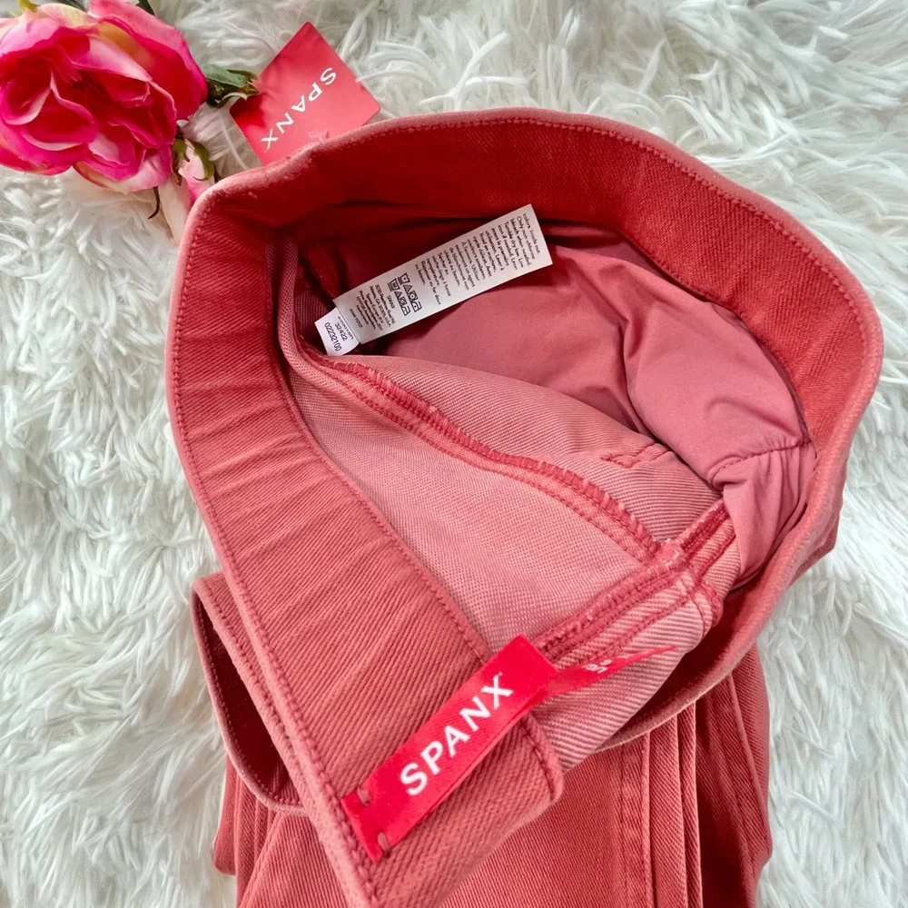 New with tags SPANX JEAN-ISH ANKLE LEGGINGS with Built in Slimming panel. SZ LG - Picture 13 of 14